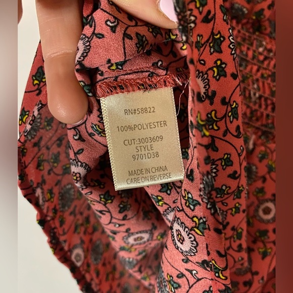 FLORAL Tunic (S) Relaxed V-neck with Butterfly Sleeve, Signed Back/Belted Waist - Picture 7 of 11